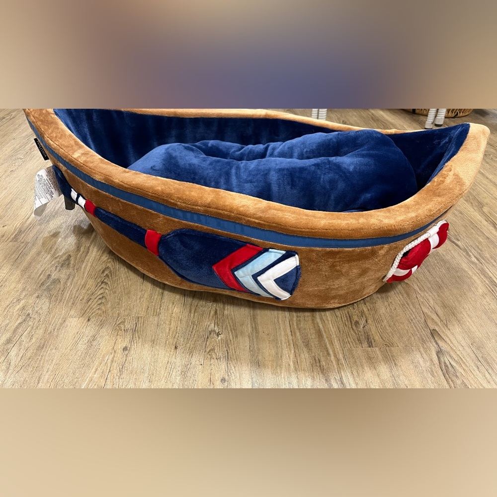 Brand new ship dog bed